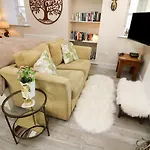 Lottie's Loft * 格拉辛顿